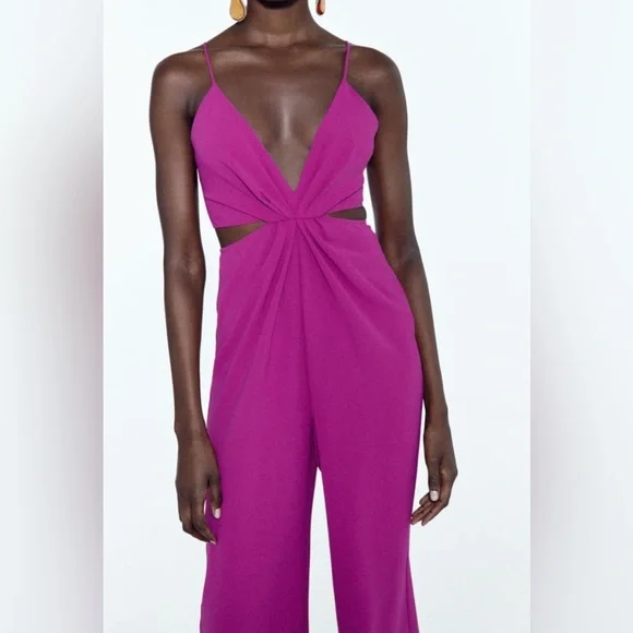 Zara Magenta Wide-Leg Jumpsuit with Cutout - Picture 6 of 8